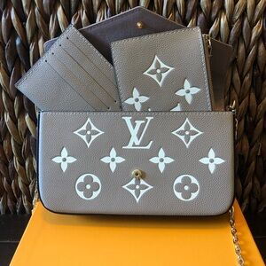 Turtle Dove Pochette